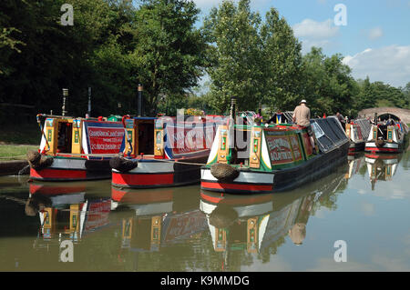 Working Narrow Boats, Braunston, Grand Union Canal, Northamptonshire, England,UK,United Kingdom Stock Photo