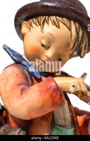 Hummel figurines hi-res stock photography and images - Alamy