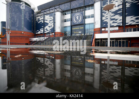 A general view of the main entrance of Hampden Park, Glasgow. PRESS ASSOCIATION Photo. Picture date: Monday September 25, 2017. See PA story SOCCER Scotland. Photo credit should read: Jane Barlow/PA Wire. RESTRICTIONS: Use subject to Scottish FA restrictions. Editorial use only. Commercial use only with prior written consent of the Scottish FA. No editing except cropping.