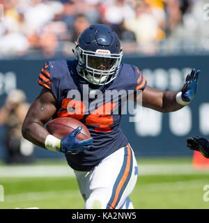 Chicago, Illinois, USA. 24th Sep, 2017. - Bears #24 Jordan Howard in action  during the NFL Game between the Pittsburgh Steelers and Chicago Bears at  Soldier Field in Chicago, IL. Photographer: Mike