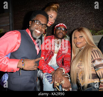 Hollywood, Ca. 23rd Sep, 2017. Damion Hall, 2 Chainz and Sandra 'Pepa' Denton at the Liaison Nightclub in Hollywood, California on September 23, 2017 Credit: Koi Sojer/Snap'n U Photos/Media Punch/Alamy Live News Stock Photo