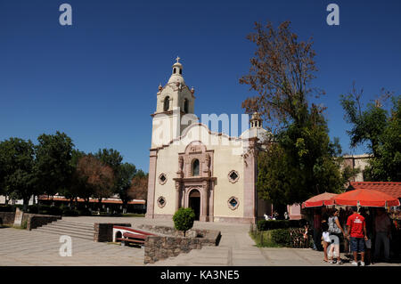 1688 The Jesuit missionary Eusebio Kino figures founded the Santa Maria Magdalena de Buquivaba Mission on the site inhabited by the Pima Indians, Magd Stock Photo
