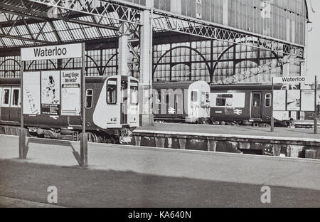 Trains at Waterloo station in 1980 Stock Photo