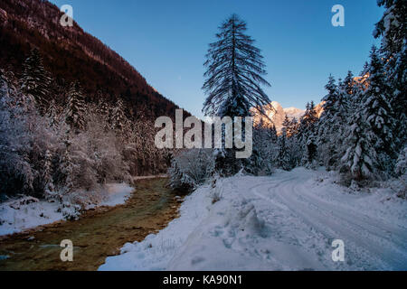 Winter In Vrata Valley Julian Alps Slovenia Stock Photo Alamy winter-in-vrata-valley-julian-alps-slovenia-stock-photo-alamy