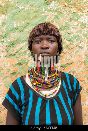 Hamer tribe woman, Dimeka, Omo valley, Ethiopia Stock Photo