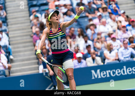 Nicole Gibbs (USA) competing at the 2017 US Open Tennis Championships Stock Photo
