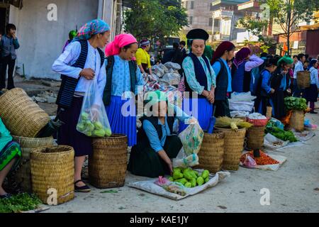 HA GIANG, VIETNAM - November 08, 2015: Woman in ethnic Hmong fair in Ha Giang, Vietnam. Ha Giang is home to mostly Hmong live. Stock Photo