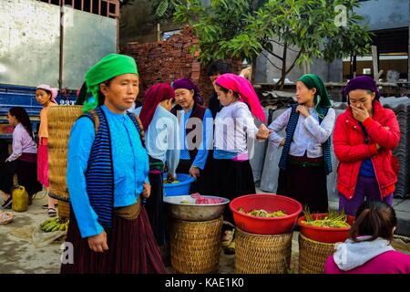 HA GIANG, VIETNAM - November 08, 2015: Woman in ethnic Hmong fair in Ha Giang, Vietnam. Ha Giang is home to mostly Hmong live. Stock Photo