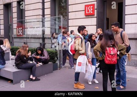 Students attending the London School of Economics and Political Science London, United Kingdom Stock Photo