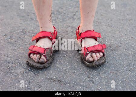 Dirty feet sandals clearance