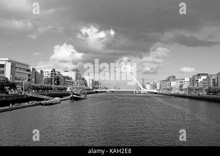 Since 2009 the Samuel Beckett Bridge has crossed the River Liffey connecting Sir John Rogerson's Quay with the North Wall Quay in Dublin, Ireland. Stock Photo