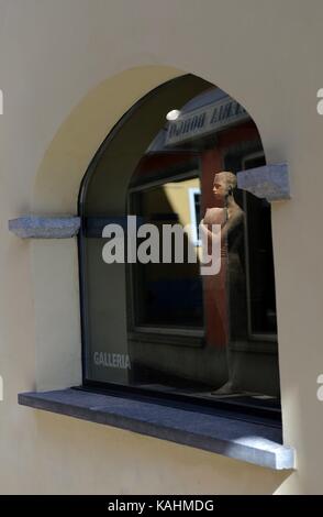 Ascona, Switzerland. 24th Sep, 2017. View of the city of Ascona in the Switzerland area Ticino, 24.September 2017. Credit: Frank May | usage worldwide/dpa/Alamy Live News Stock Photo