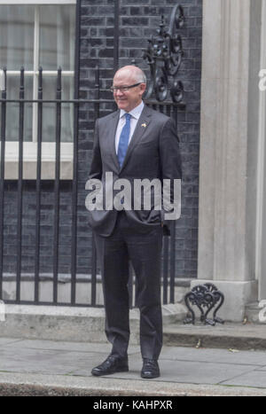 London UK. 26th September 2017.  The United States Ambassador to the United Kingdom Robert Wood (Woody) Johnson IV  visits Downing Street for a meeting Credit: amer ghazzal/Alamy Live News Stock Photo