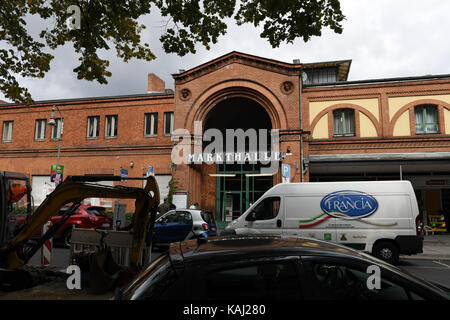 Berlin, Germany. 20th Sep, 2017. The Arminius-Markthalle market hall in Berlin, Germany, 20 September 2017. Credit: Maurizio Gambarini/dpa/Alamy Live News Stock Photo