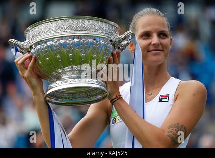 Karolina Pliskova of Czech Republic v Caroline Wozniacki of Denmark  during the women's final of the Aegon International at Devonshire Park, Eastbourne. 01 Jul 2017 Stock Photo