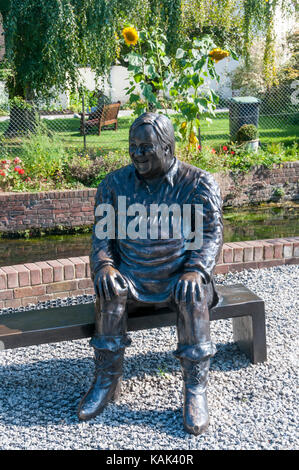 Statue of famous pantomime dame Dave Lee by Dominic Grant outside the Marlowe Theatre, Canterbury. Stock Photo