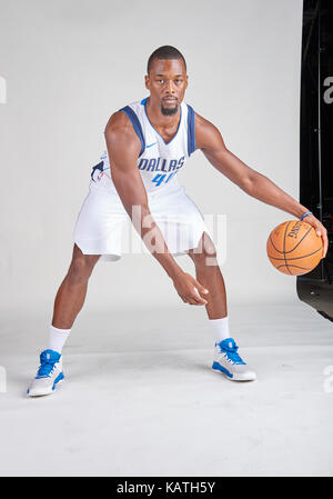 Sept 25, 2017: Dallas Mavericks forward Harrison Barnes #40 poses during the Dallas Mavericks Media Day held at the American Airlines Center in Dallas, TX Stock Photo