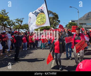 Cape Town, South Africa. 27th Sep, 2017. Cosatu (Confederation of South African Trade Unions) hold a National Strike and march against state capture and corruption to Parliament. The Trade Union Confederation together with its alliance partner the South African Communist Party marched to Parliament and various other institutions in Cape Town. Credit: Mo Bassa/Alamy Live News Stock Photo