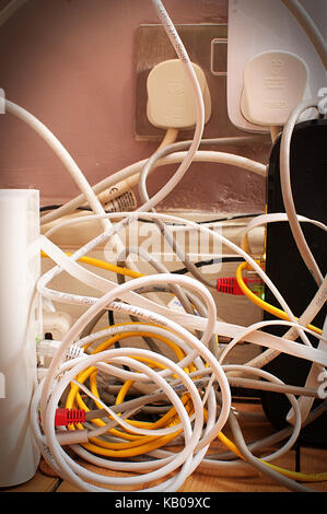 Internet router modem wireless wifi isolated Stock Photo - Alamy