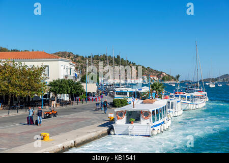 The harbour in Poros, Saronic Islands, Greece Stock Photo
