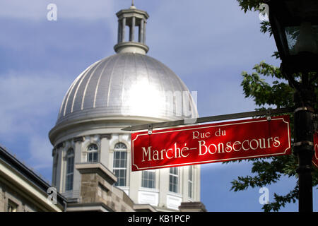 Street sign indicating the Marche Bonsecours market in Old Montreal. Stock Photo