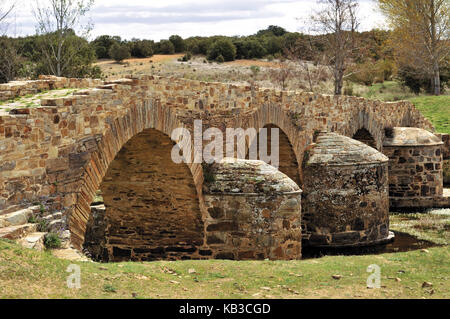 Spain, Kastilien-Leon, Roman bridge 'Puente Vilambre' original Via de la Plata near Astorga, Stock Photo
