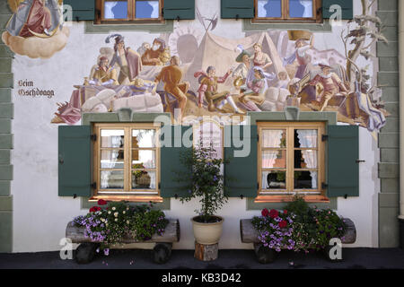 Trompe l'oeil window hi-res stock photography and images - Alamy