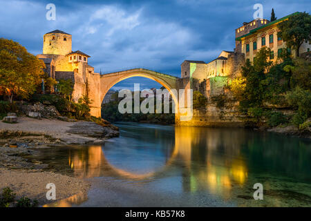 Old Bridge at night in Mostar, Bosnia and Herzegovina Stock Photo