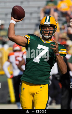 September 24, 2017: Green Bay Packers quarterback Brett Hundley #7 warms up prior to the NFL Football game between the Cincinnati Bengals and the Green Bay Packers at Lambeau Field in Green Bay, WI. Green Bay defeated Cincinnati in overtime 27-24. John Fisher/CSM Stock Photo