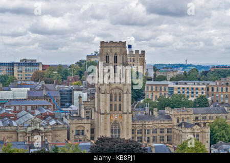 BRISTOL ENGLAND CITY CENTRE CABOT TOWER BRANDON HILL VIEW TO THE WILLS MEMORIAL BUILDING UNIVERSITY OF BRISTOL Stock Photo