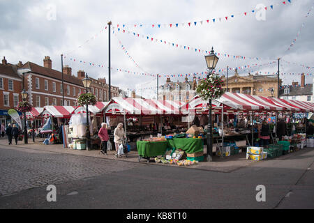 Market Day under cloudy skies in the Royal Market Newark Lincolnshire Stock Photo