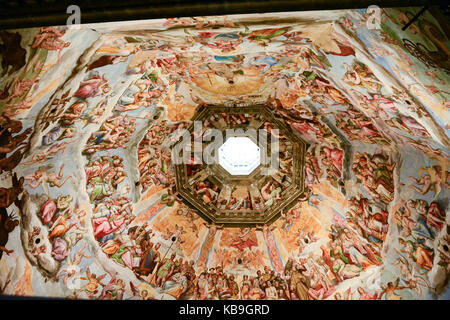 Detailed view of Zuccari's Last Judgment 3,600 metres² of painted ceiling inside the Duomo at Florence Cathedral, Florence, Tuscany, Italy Stock Photo