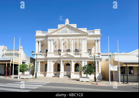 Australian Bank of Commerce is a Heritage-listed former bank at 86 Mosman Street, Charters Towers, North Queensland, QLD, Australia Stock Photo
