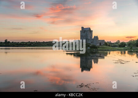 Dunguaire Castle, County Galway, Connacht province, Republic of Ireland, Europe Stock Photo