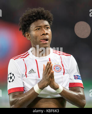 Paris, Frankreich. 27th Sep, 2017. David ALABA (M) gesture, geste, Fussball Champions League, Vorrunde 2. Spieltag, Gruppe B, Paris St. Germain - FC Bayern Munich (M) 3:0, am 27.09.2017 in Paris/ Frankreich. |usage worldwide Credit: dpa/Alamy Live News Stock Photo