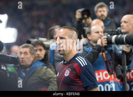 Paris, Frankreich. 27th Sep, 2017. Franck RIBERY (M) Ersatzspieler, Fussball Champions League, Vorrunde 2. Spieltag, Gruppe B, Paris St. Germain - FC Bayern Munich (M) 3:0, am 27.09.2017 in Paris/ Frankreich. |usage worldwide Credit: dpa/Alamy Live News Stock Photo