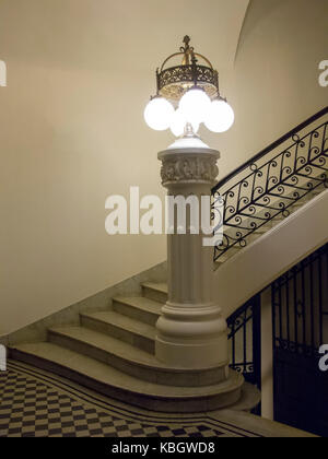 banister light fixture