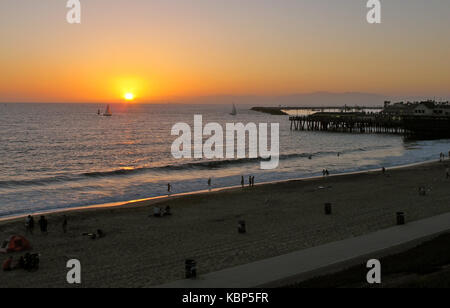 Sunset, Redondo Beach Pier, Los Angeles, California Stock Photo