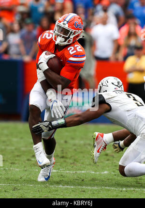 Gainesville, Florida, USA. 30th Sep, 2017. MONICA HERNDON | Times.Florida Gators running back Lamical Perine (22) carries during the second half of the Florida Gators game against Vanderbilt on September 30, 2017, at Ben Hill Griffin Stadium, in Gainesville, Fla. The Florida Gators defeated the Vanderbilt Commodores, 38 to 24. Credit: Monica Herndon/Tampa Bay Times/ZUMA Wire/Alamy Live News Stock Photo