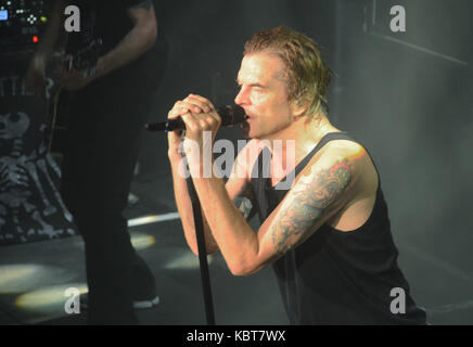 Campino, singer with the German punk rock band Die Toten Hosen, performing at a concert in Buenos Aires, Argentina, 30 September 2017. The sold-out concert marked the 25th anniversary of the band's first performance in Argentina and was attended by 1,800 fans. Photo: Georg Ismar/dpa Stock Photo