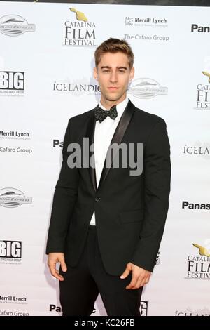 Santa Catalina Island, CA. 30th Sep, 2017. Luke Guldan at arrivals for Catalina Film Festival - SAT, Avalon Theatre, Santa Catalina Island, CA September 30, 2017. Credit: Priscilla Grant/Everett Collection/Alamy Live News Stock Photo