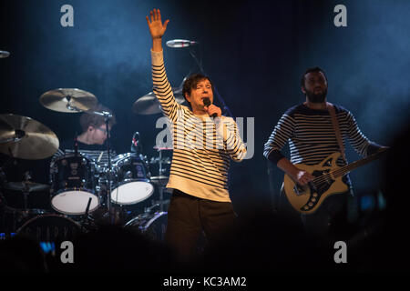 Norway, Oslo – August 8, 2017. The American pop and rock band Sparks performs a live concert at Rockefeller in Oslo. Here singer and songwriter Russell Mael is seen live on stage. Stock Photo