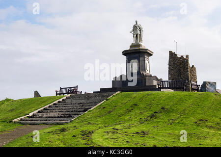 The Prince Albert memorial statue on Castle Hill viewpoint. Tenby, Pembrokeshire, Wales, UK, Britain Stock Photo