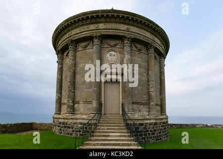 Mussenden Temple is a small circular building located on cliffs near Castlerock in County Derry/Londonderry, high above the Atlantic Ocean. Stock Photo