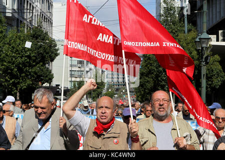 Athens, Greece. 3rd Oct, 2017. Protesting pensioners chant anti-austerity slogans as they demonstrate in central Athens. Pension associations launched a 10-day nationwide protest campaign, starting in Athens, against further bailout-related pension payment cuts planned over the next two years. Credit: Aristidis Vafeiadakis/ZUMA Wire/Alamy Live News Stock Photo