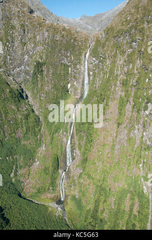 The Hobbit film location Sutherland Falls, Fiordland National Park, South Island New Zealand Stock Photo