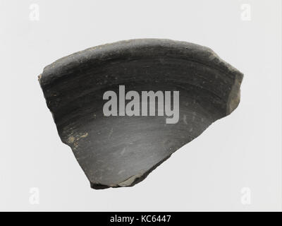 Terracotta rim fragment, Middle Helladic I, ca. 2100–1900 B.C., Helladic, Terracotta; Minyan ware, Overall: 2 3/4 x 1 13/16in Stock Photo