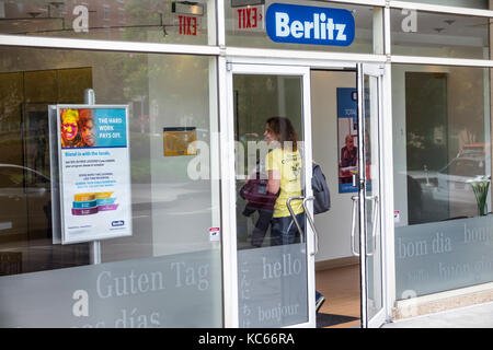 Washington DC,Thomas Circle,Berlitz Learning Center,language school,entrance,student students pupil DC170527003 Stock Photo