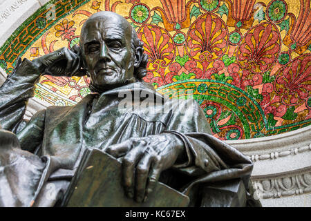 Washington DC,Massachusetts Avenue,Scott Circle,Samuel Hahnemann Monument,homeopathy,DC170527097 Stock Photo