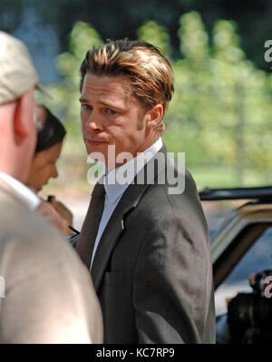 NEW YORK - SEPTEMBER 24, 2007:  Actor Brad Pitt is pictured here in costume on the set of his new movie 'Burn After Reading'.  Brad continues to film without costar George Clooney (George broke a rib this weekend in a motorcycle accident). on September 24, 2007 in New York City.   People:  Brad Pitt   Transmission Ref:  FLXX  Hoo-Me.com / MediaPunch Stock Photo